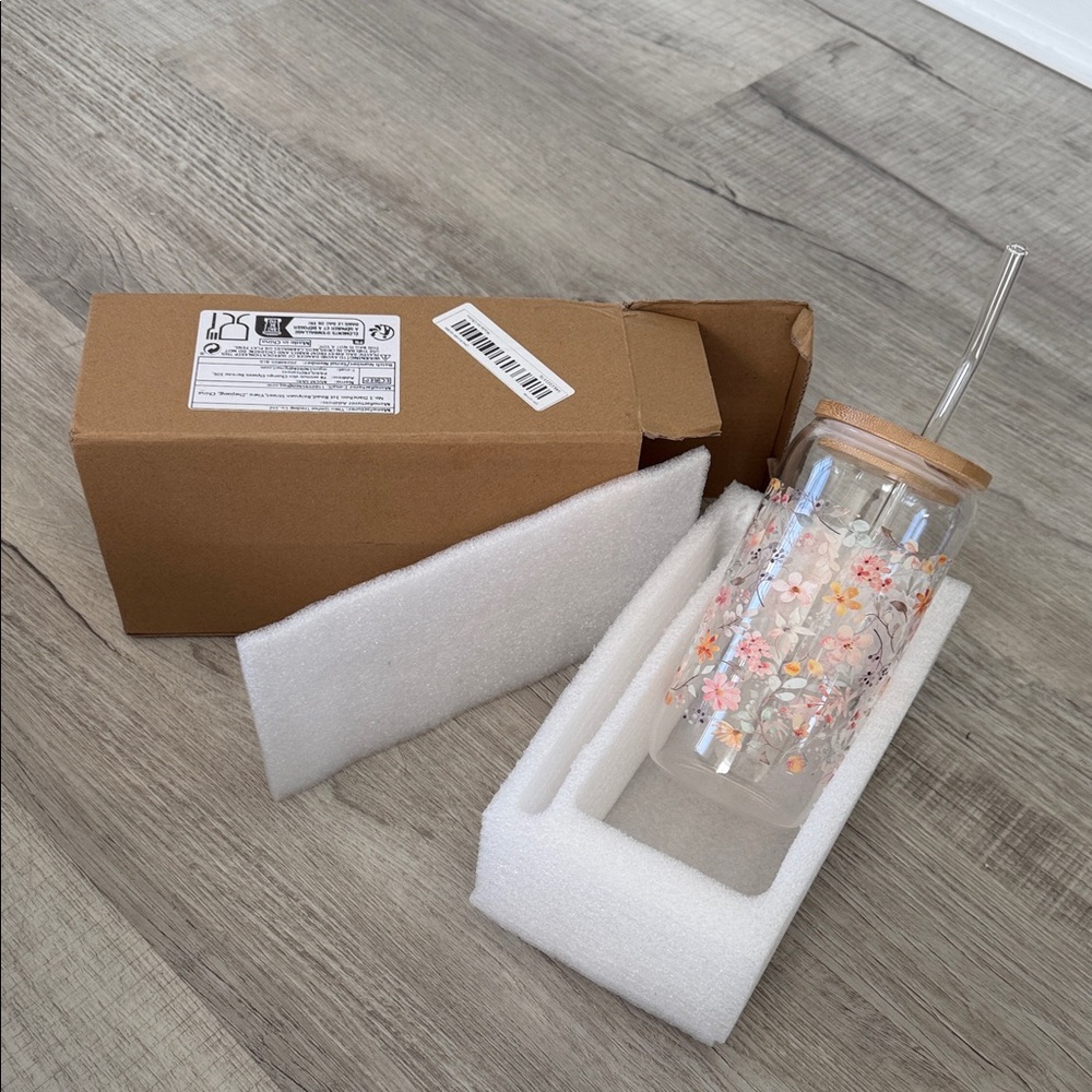 Floral Glass 16 oz Tumbler Straw and Bamboo Lid wildflowers floral eco friendly